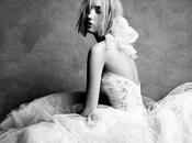 Vera Wang svela sposa bianco nella nuova campagna White l’autunno inverno 2015-2016