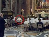 Apologia Francesco. modello azione anche politica. sull’incontro domani Berlino direttorio Merkel Hollande migranti.