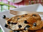 Vegan pancakes alle mandorle mirtilli semi chia almond with blueberries seeds