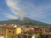 Ancora incendio Vesuvio, prende fuoco Riserva Forestale Tirone