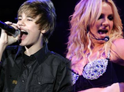 Justin Bieber canta Britney Spears