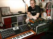 Lawrence English, tour force) sound artist