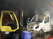 Crotone, automezzi fiamme località Passovecchio