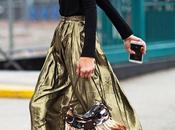 Gonne plissettate dire alla sobrietà