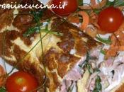 Rotolo frittata prosciutto rucola