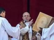 “Urbi Orbi”, Papa Francesco: “Basta stragi terrore. Armonia palestinesi israeliani”