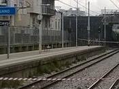 botto inesploso binari, chiusa stazione della Circumvesuviana Ercolano