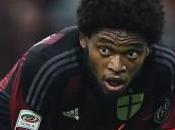 Milan, Luiz Adriano saluti