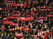 (VIDEO)The singing "you'll never walk alone" after game Arsenal