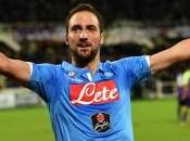 Napoli, SuperHiguain. L’unico nemico veste bianconero