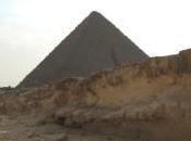 Piramidi Giza furono costruite dall’alto