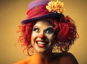 Clown maschere, balli concerti: Milano festeggia Carnevale