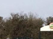 Foto. Altro striscione incoraggiamento Castel Volturno: “Una deviazione…”