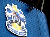L'Huddersfield Town ridurrà costi degli abbonamenti 2016/17 grazie maggiori ricavi dalla