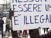 Lampedusa: decine corpi mare, anche neonato loro. ammazza solo sempre assassino
