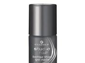 Studio nails sealer, Essence