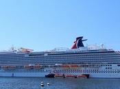 Carnival MAGIC, primo scalo Napoli