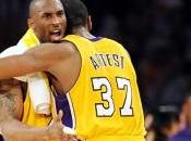 Lakers pareggiano serie, alla