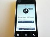 Motorola BackFlip: come scatta fotografie gira video