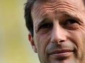 Ecco nuovo Milan Allegri anteprima!!!!ABBIATIABA...