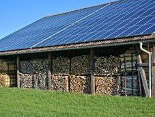 Rinnovabili, incentivi sostituire tetti amianto fotovoltaico