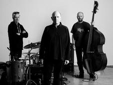 Cosa significa davvero lento: intervista Tony Buck (The Necks)