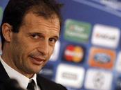 Milan, Allegri: Hamsik buon giocatore abbiamo bisogno