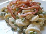 Anellini alla pecorara piselli listarelle prosciutto salsa parmigiano