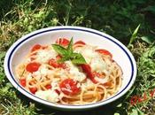 spaghetti pomodori pachino toma piemontese