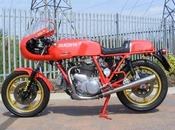 Ducati MHR900 converted look like 900SS