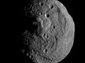Foto Vesta, degli asteroidi grandi Sistema Solare