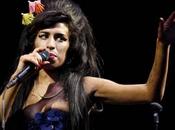 Shock Mondo della Musica: Trovata Morta Winehouse