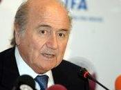 Blatter: "introduciamo tecnologia campo"
