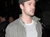 bodyguard Justin Timberlake prende calci paparazzo!