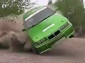 VIDEO: cosa succederebbe macchina rally impazzita venisse verso voi…