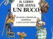 libro aveva buco