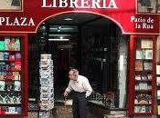 legge libri punisce lettori