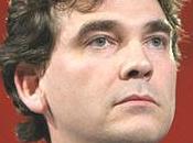 L'enfant terrible Arnaud Montebourg detta condizioni