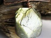 Newborn: labradorite rame