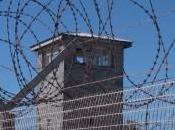 Dietro sbarre: Psicologia carcere detenuti