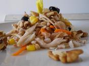 Insalata pollo zucchine, olive, funghi carciofini