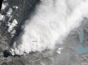 Continua l'eruzione delvulcano cileno