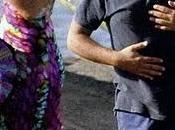 MANUELA ARCURI PAPARAZZATA UOMINI DIVERSI. QUALE AMORE?