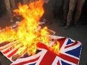 Gran Bretagna evacua l'ambasciata Teheran. Norvegia chiude ambasciata