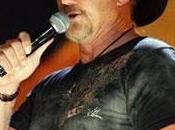 Trace Adkins secondo ACA. Battaglia Jerrod Niemann Chris Young