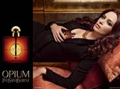 Yves Saint Laurent OPIUM dolce profumo scandalo Emily Blunt