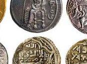 Antiche monete iraniane contrabbandate Afghanistan