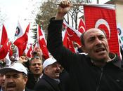 Parigi approva legge punisce negazione genocidio armeno. Turchia richiama ambasciatore