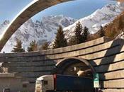 Traforo Monte Bianco, chiuso fino domani mattina