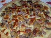 Pizza salsiccia, mozzarella funghi trifolati